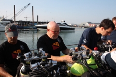 025_Sistemazione_dell-apostrofo-equipaggiamento_a_bordo